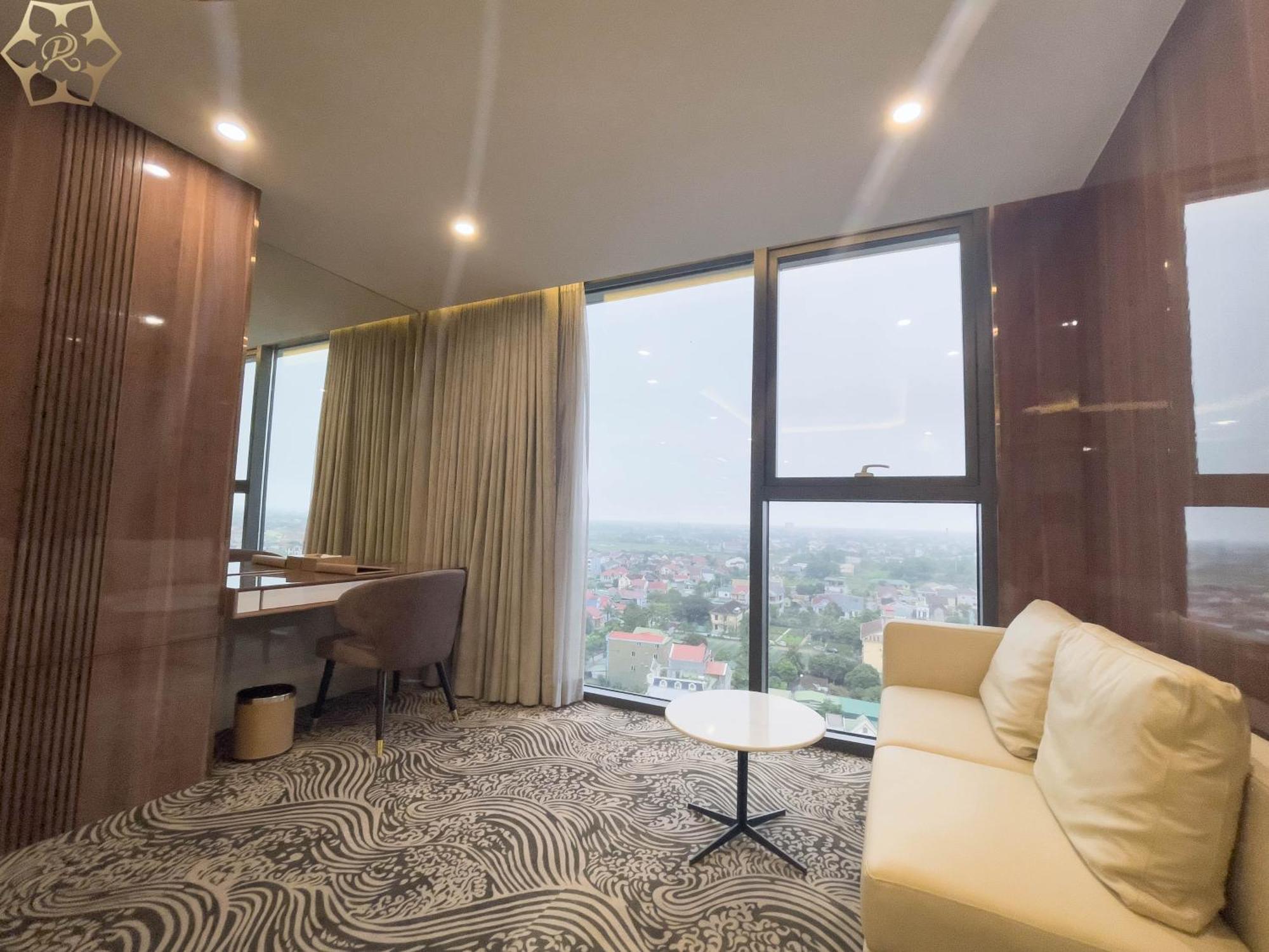 Cua Dong Luxury Hotel Vinh Εξωτερικό φωτογραφία