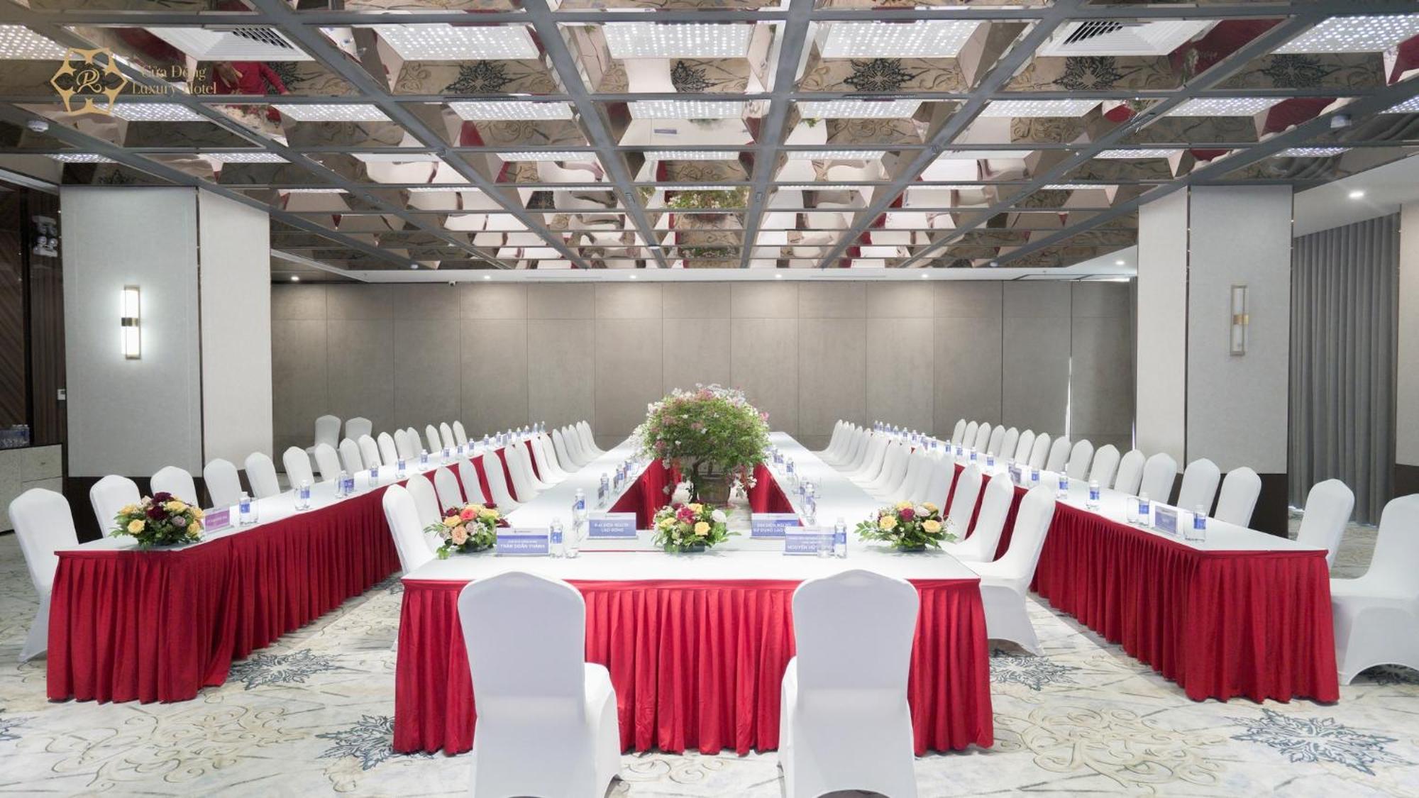 Cua Dong Luxury Hotel Vinh Εξωτερικό φωτογραφία