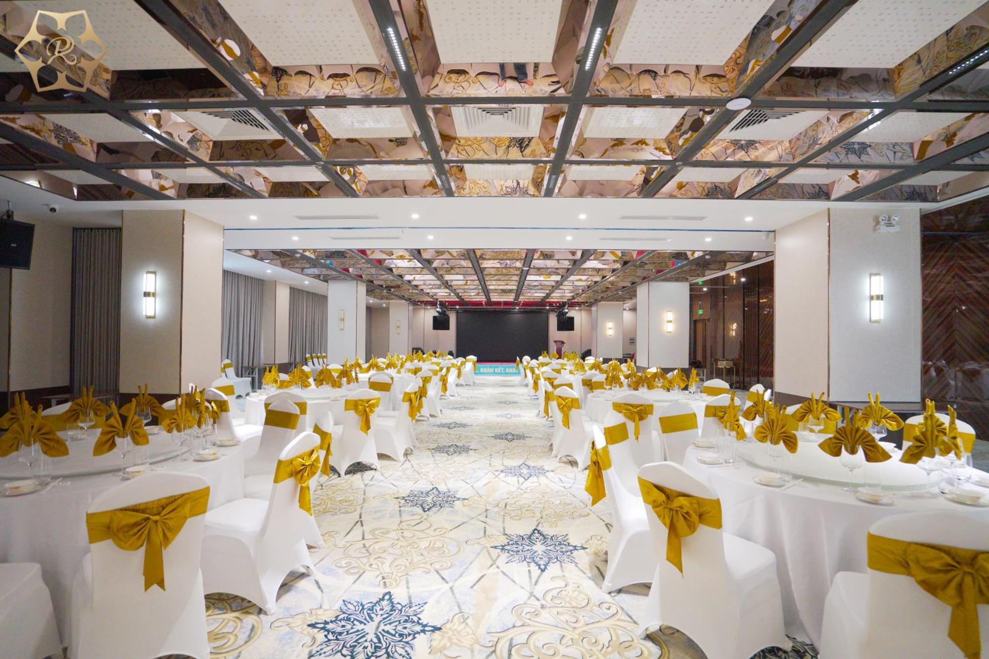 Cua Dong Luxury Hotel Vinh Εξωτερικό φωτογραφία